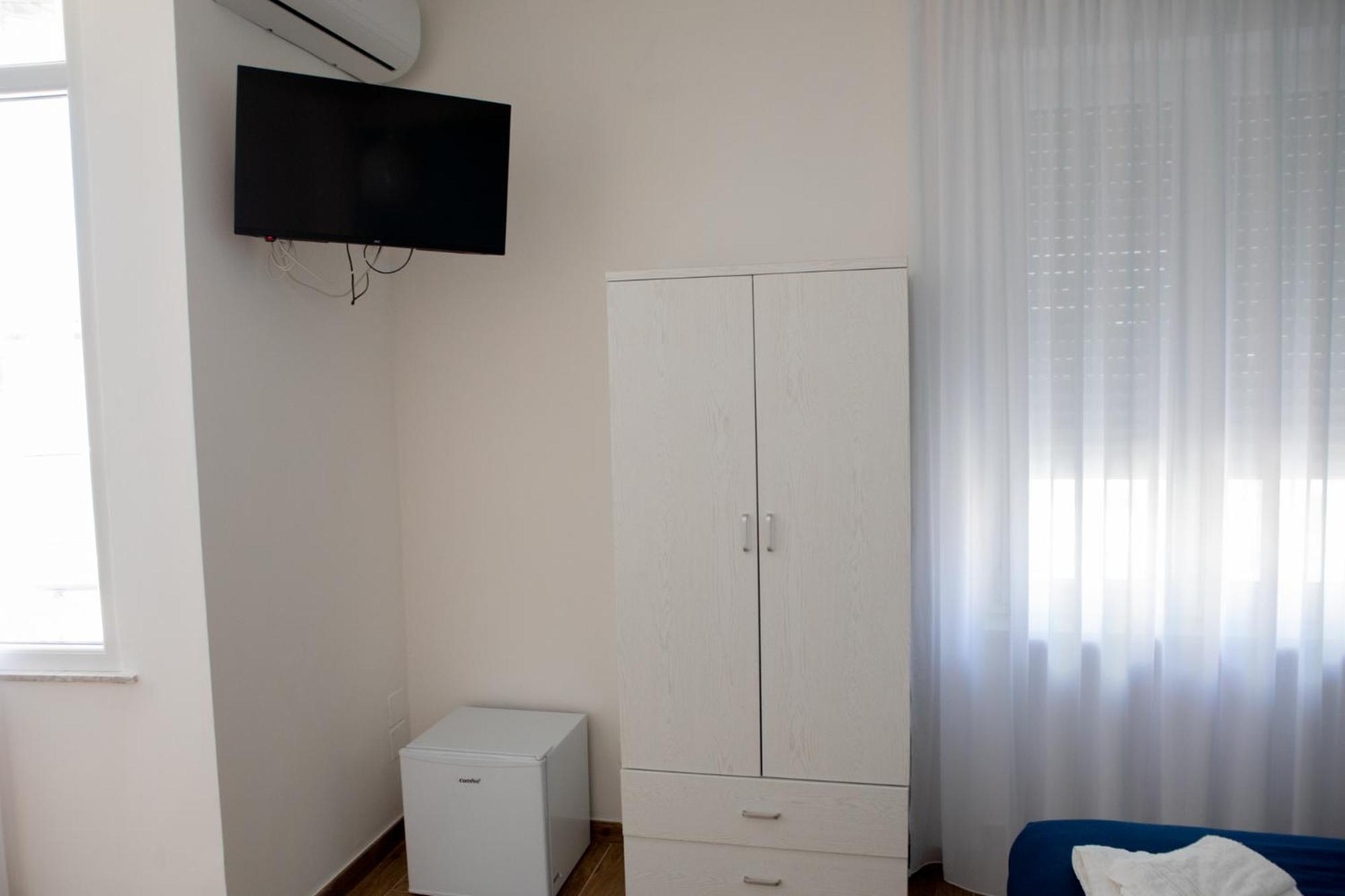 B&B Pietre Preziose Салерно Екстериор снимка