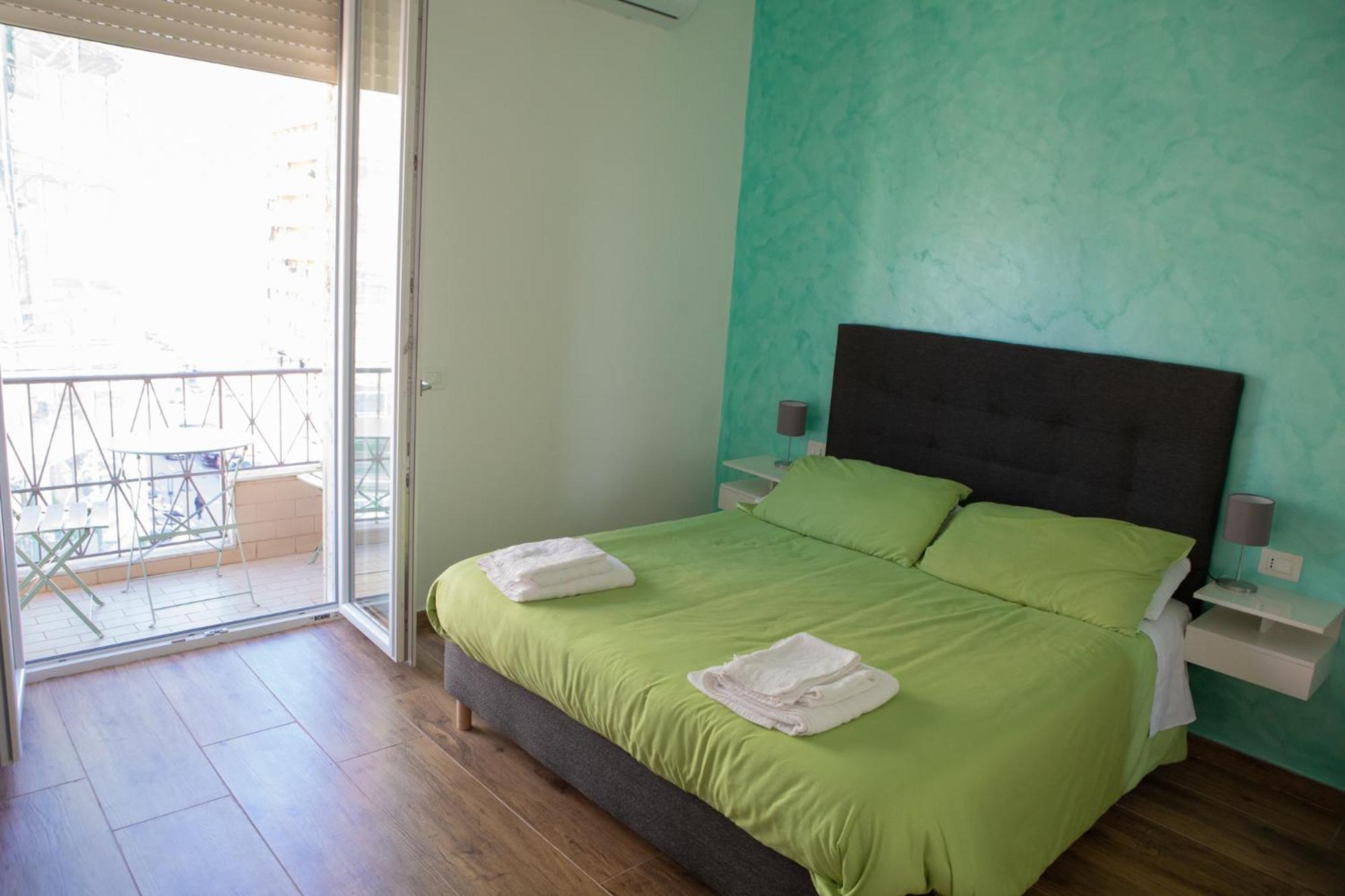 B&B Pietre Preziose Салерно Екстериор снимка