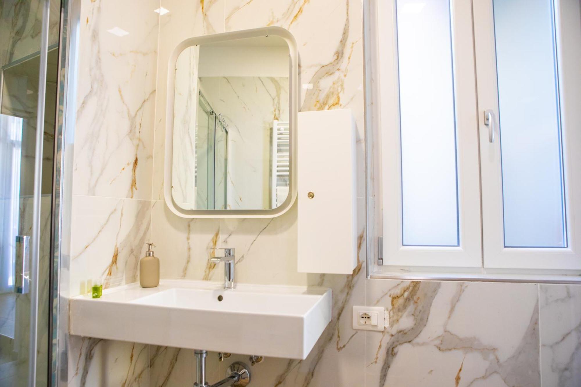 B&B Pietre Preziose Салерно Екстериор снимка