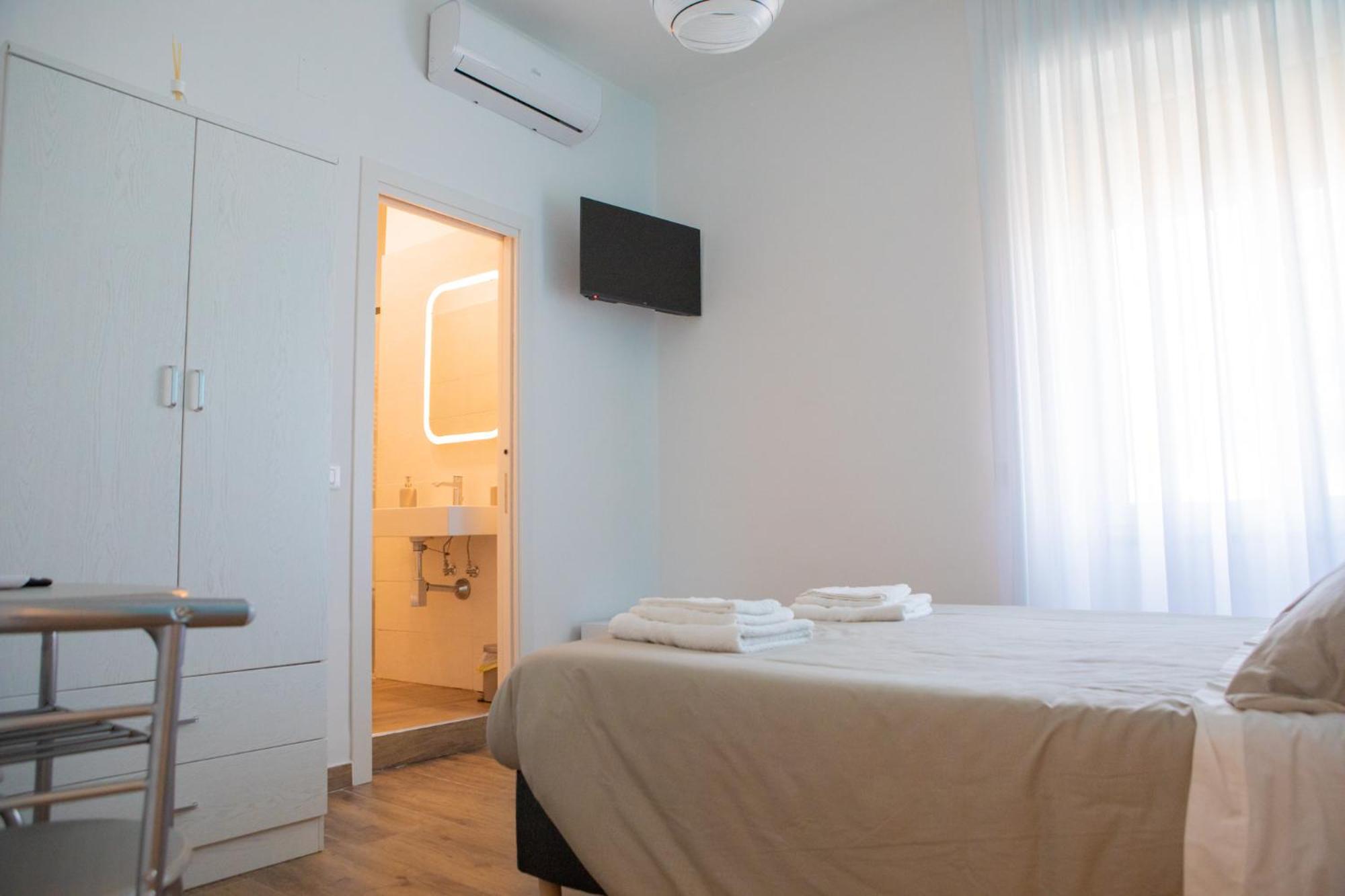 B&B Pietre Preziose Салерно Екстериор снимка