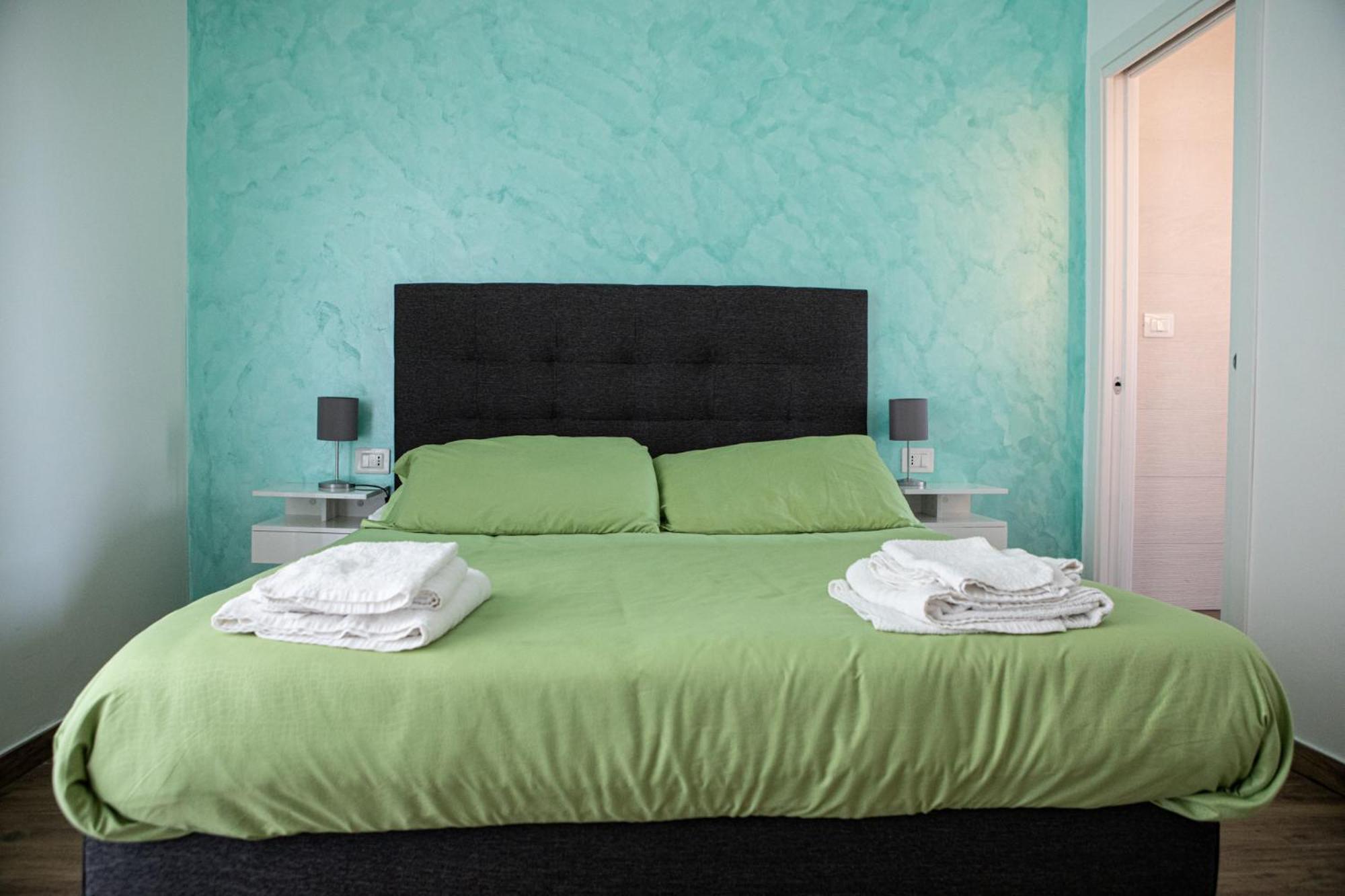 B&B Pietre Preziose Салерно Екстериор снимка
