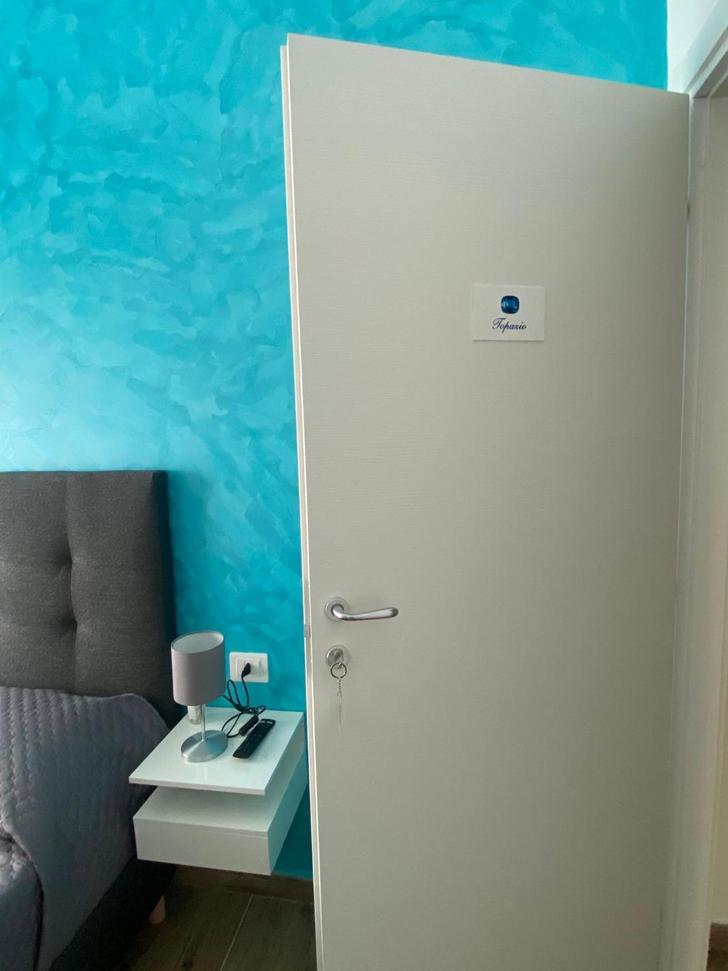 B&B Pietre Preziose Салерно Екстериор снимка